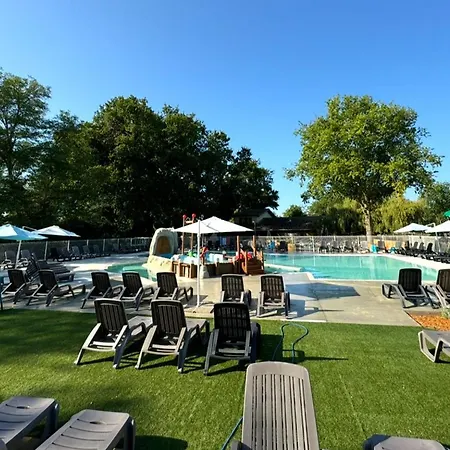 Mobil-home Avec Terrasse - 6 Pers - Api-1-52-1652 Grayan-et-l'Hopital