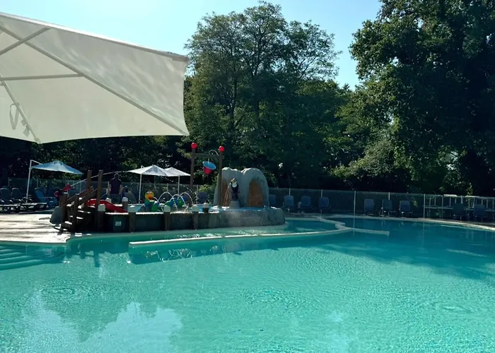 Mobil-home Avec Terrasse - 6 Pers - Api-1-52-1652 Campsite *