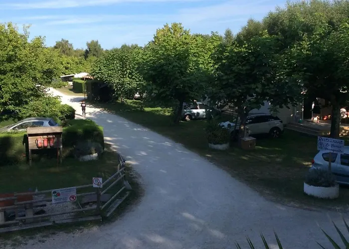 Campsite Mobil-home Avec Terrasse - 6 Pers - Api-1-52-1652 Grayan-et-l'Hopital