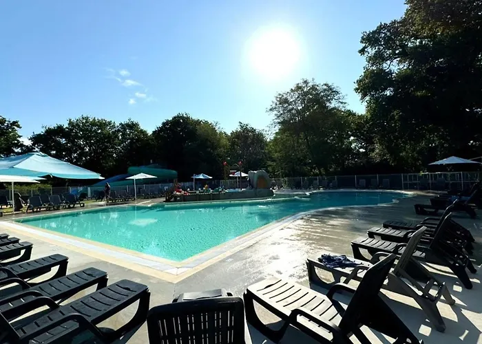 Mobil-home Avec Terrasse - 6 Pers - Api-1-52-1652 Grayan-et-l'Hopital