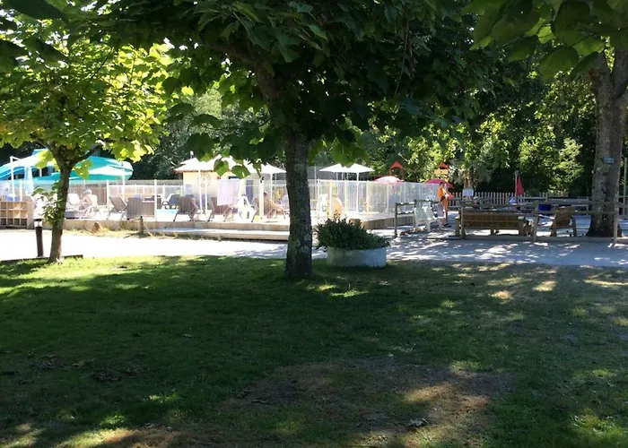 Mobil-home Avec Terrasse - 6 Pers - Api-1-52-1652 Grayan-et-l'Hopital